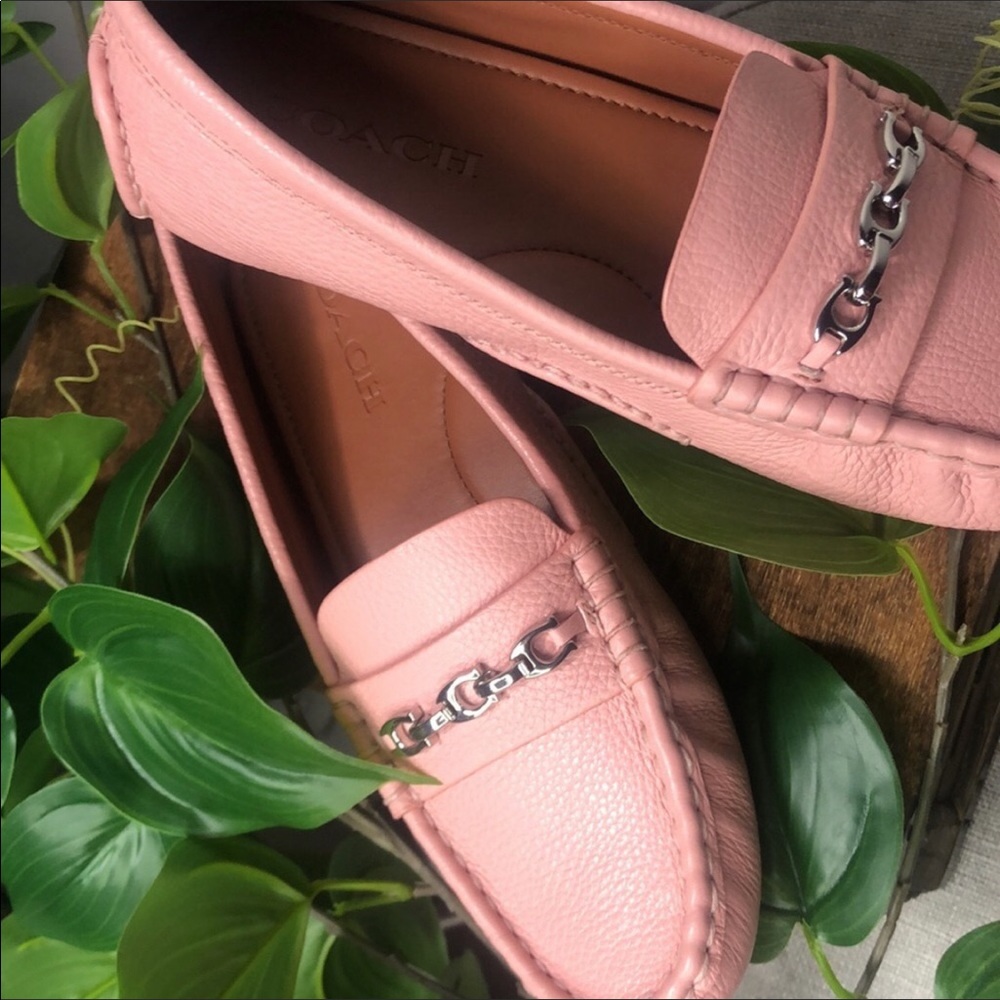 NWOT Coach leather loafers (pink)